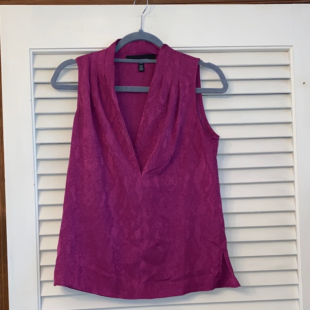 WHBM Top Sleeveless pink/purple silky shell